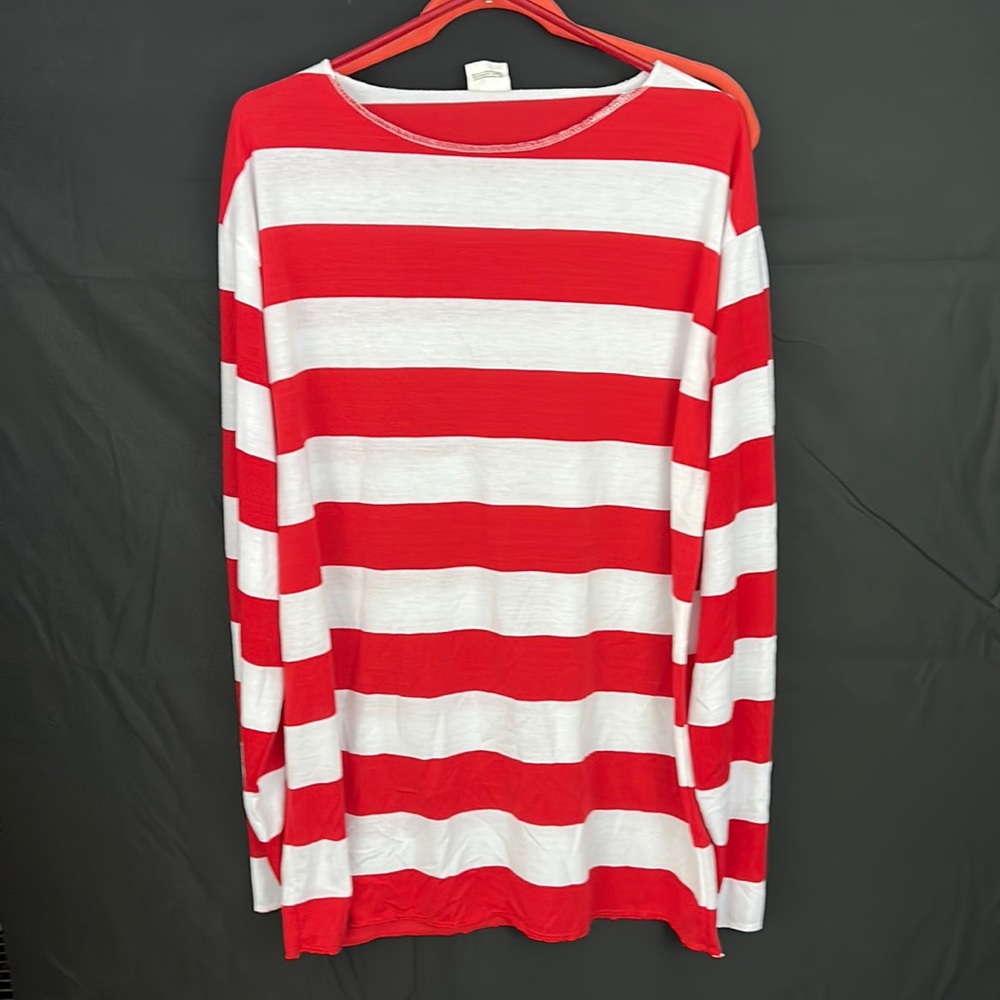 Where’s Waldo shirt Mens size L/XL